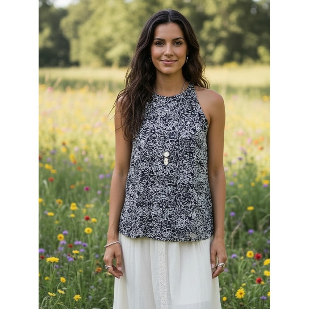 Old‎ Navy XS Tank Top Black White Floral Halter Boho Cottage Hippie Coastal Chic